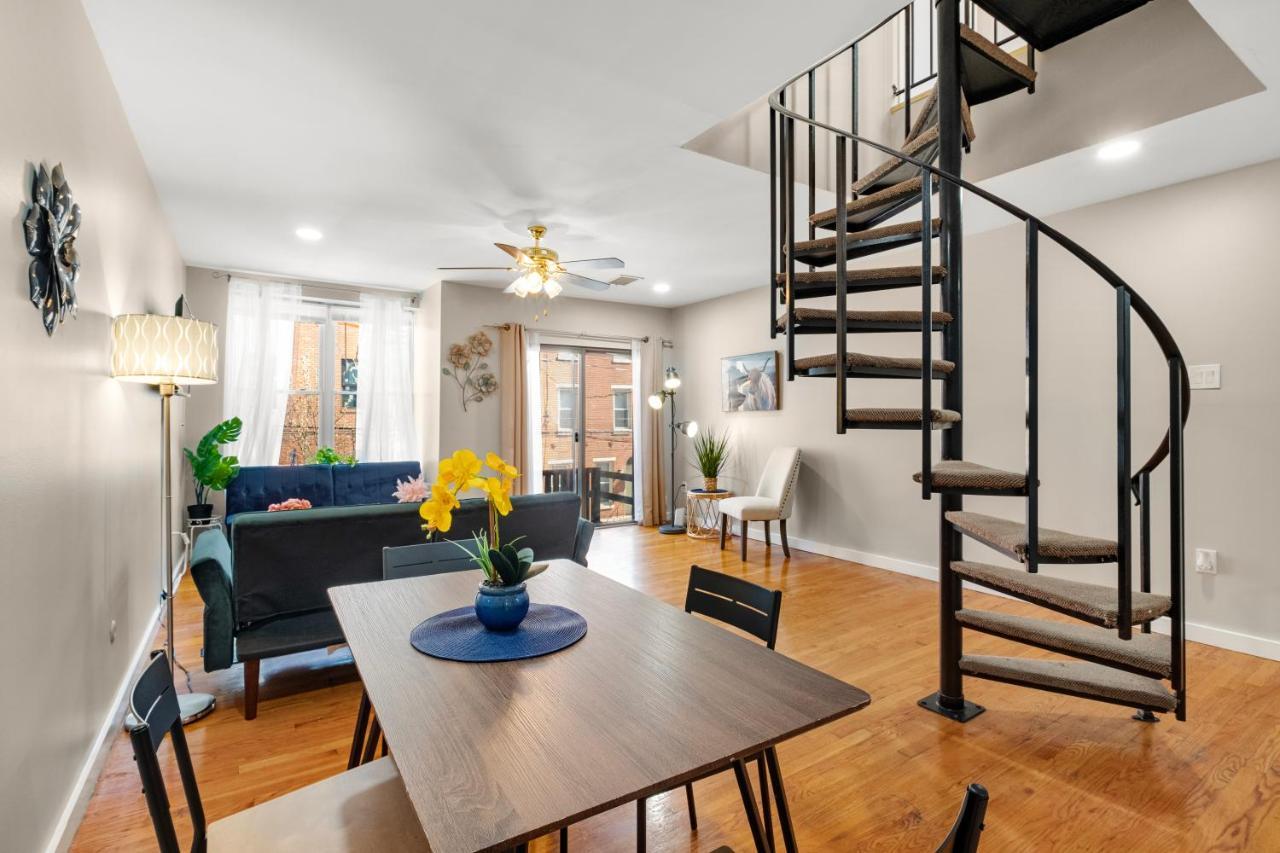 Modern And Cozy 2br