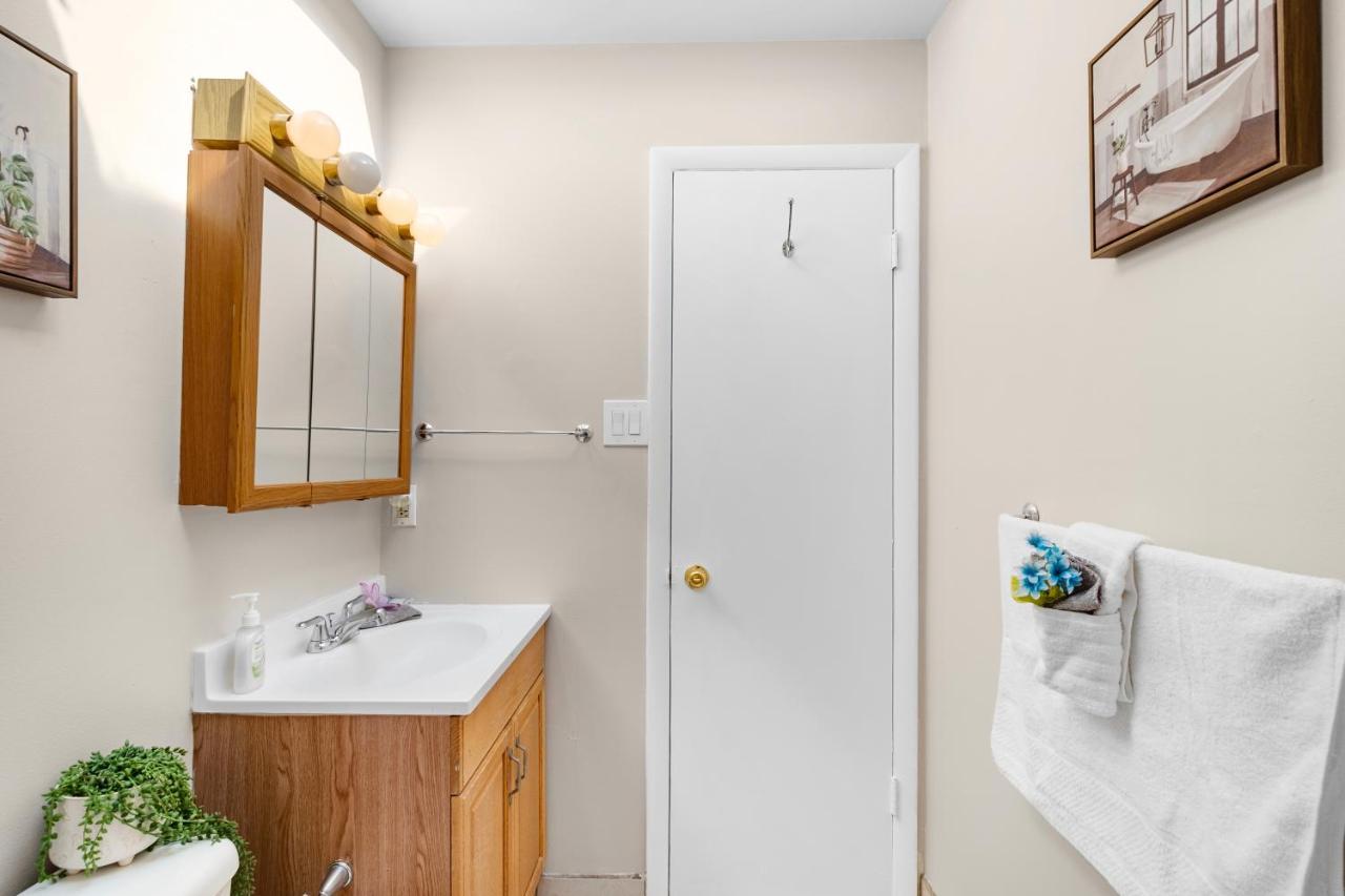 Modern And Cozy 2br Apartment
