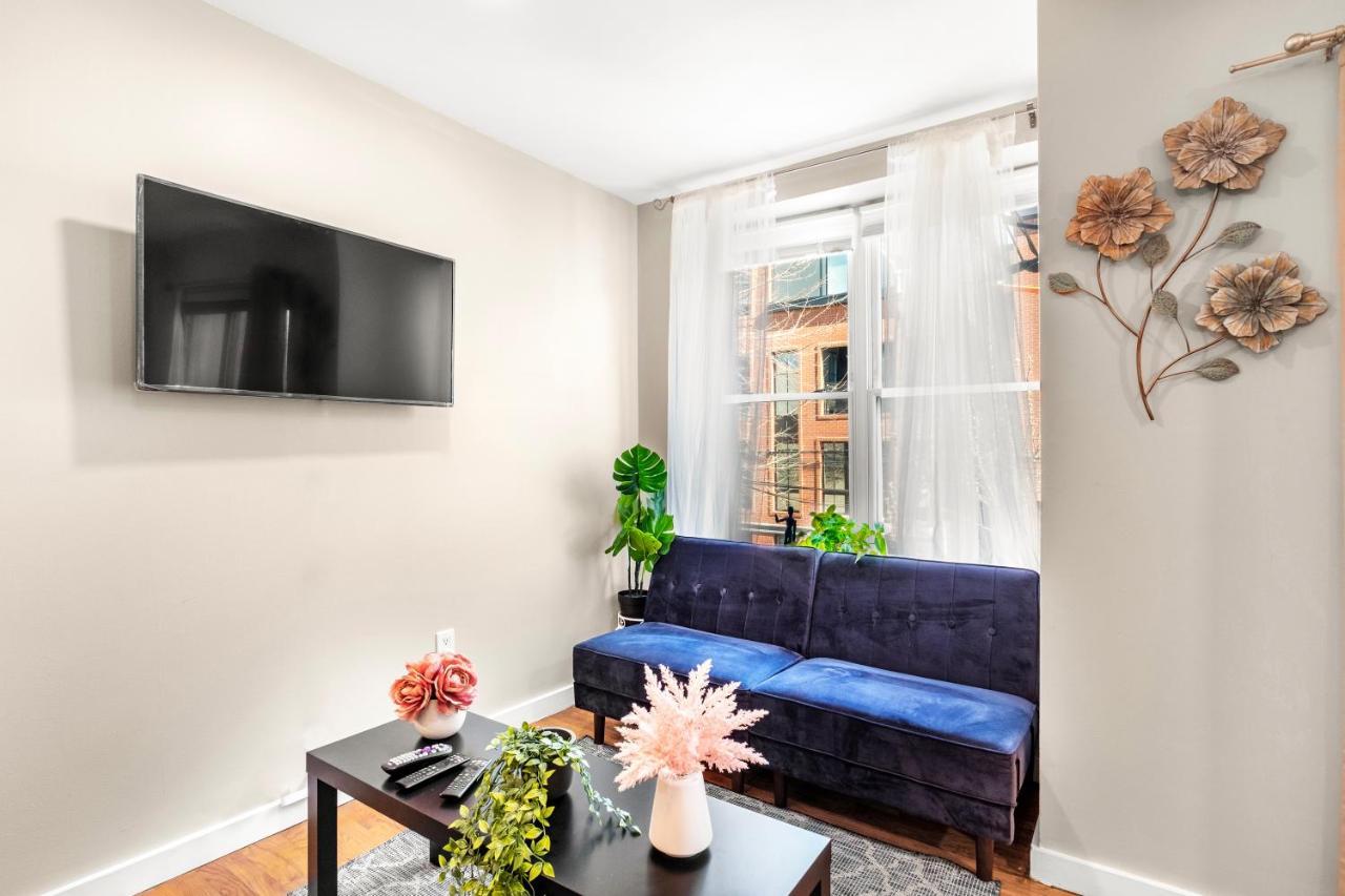 Modern And Cozy 2br Apartment Philadelphia